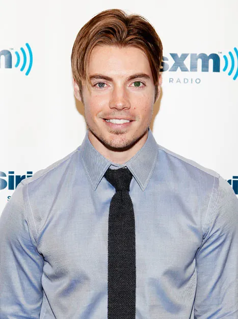 1340463574_josh henderson 467