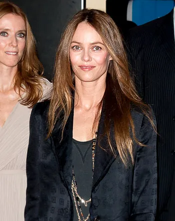 1341931865_vanessa paradis 441