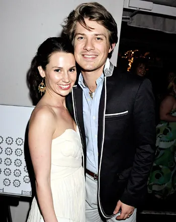 1343225789_taylor hanson natalie hanson 441