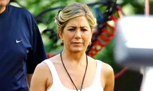 1343996124_jennifer aniston 178