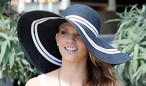 1344462549_annalynne mccord 300