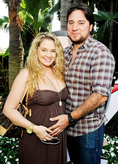 1344960216_tiffany thornton chris carney lg