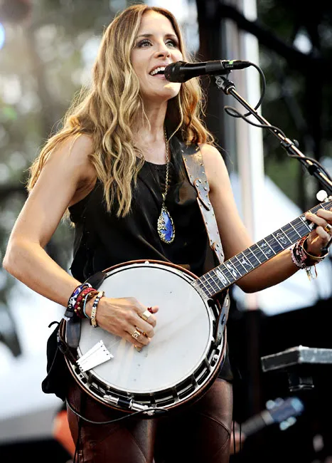 1346789152_emily robison lg