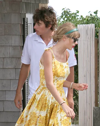 1347827946_taylor swift conor kennedy_2