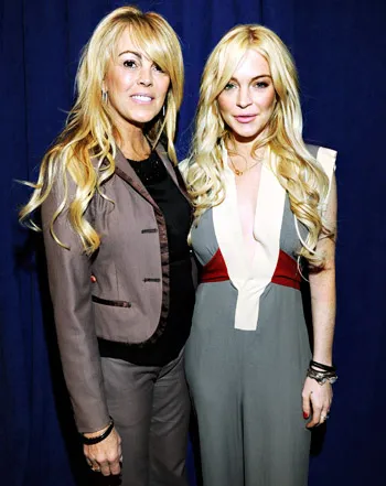1348237915_dina lohan lindsay lohan 441