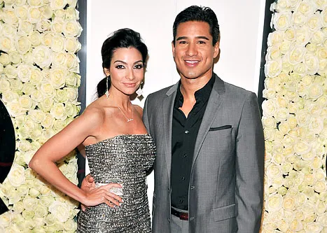 1349899638_courtney mazza mario lopez 467