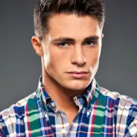 1349976512_colton haynes 402