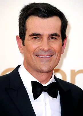 1350331661_ty burrell 290