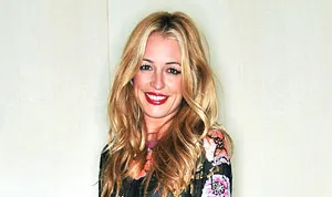 1351110355_cat deeley 178