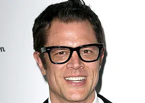 1351181229johnny knoxville 206