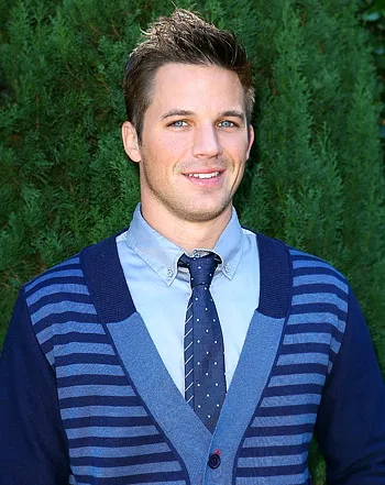 1351605165_matt lanter 350