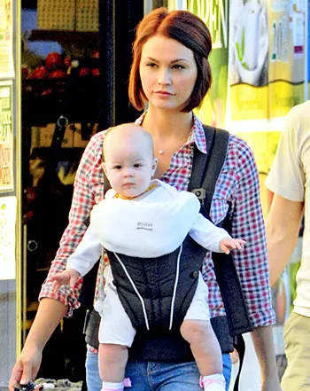 1352244420_lisa stelly pearl 350