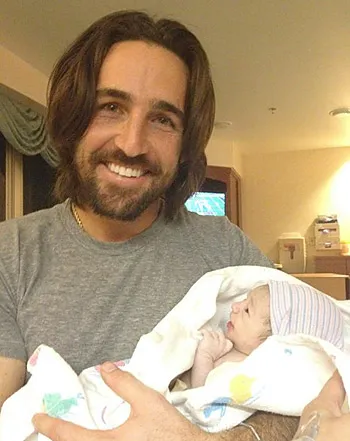 1353635394_jake owen 2 350