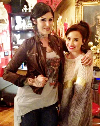 1353960372_kat von d demi lovato 441