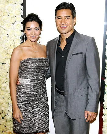 1353968496_courtney mazza mario lopez 350