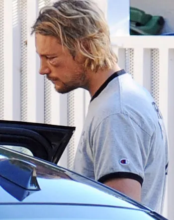 1353973713_gabriel aubry 350