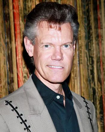 1354117784_randy travis 441