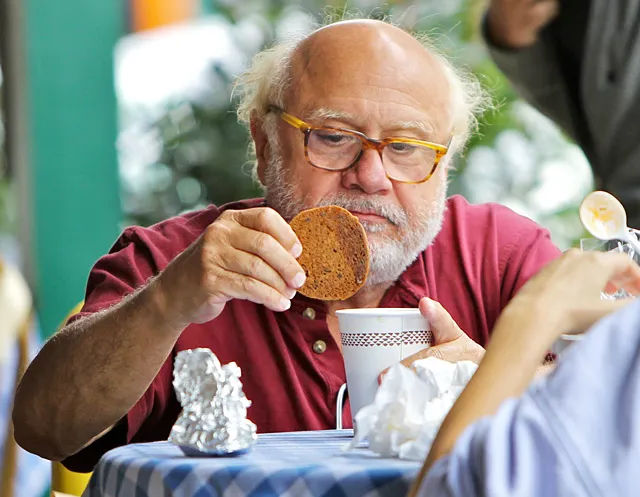 1354243246_5 danny devito 640