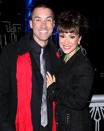 1354301034_ace young diana degarmo 350