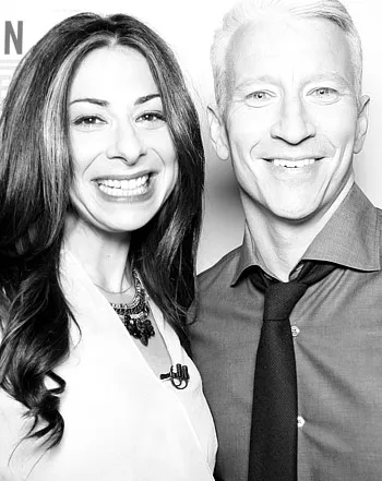 1354830333_stacy london anderson cooper 350