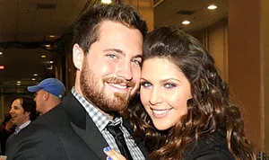 1354920414_chris tyrrell hillary scott 300