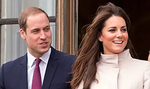 1355068703_princess kate hospital baby_3