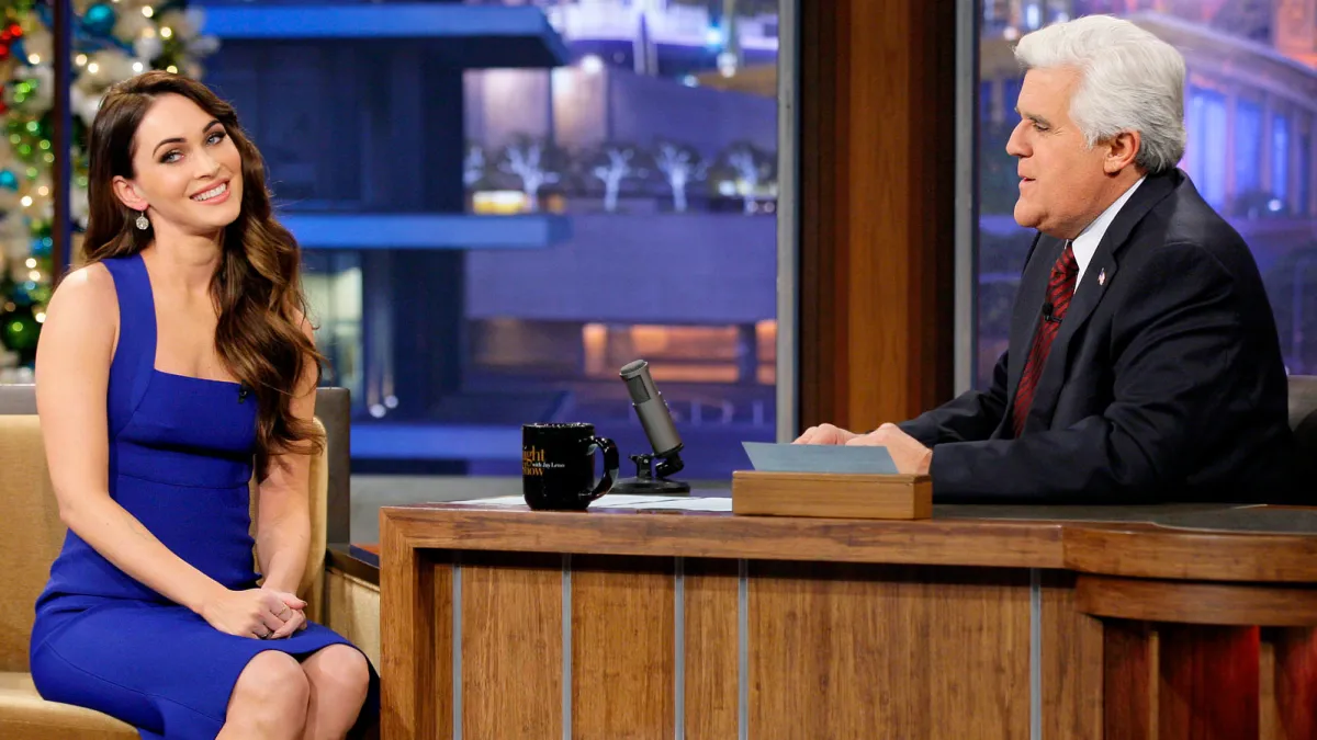 1355836617_megan fox zoom