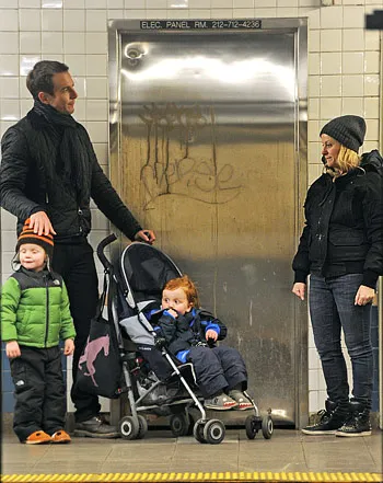 1356537629_will arnett amy poehler kids 350