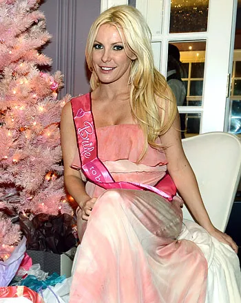 1356717437_crystal harris bachelorette party 350