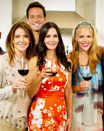 1356728026_christa miller josh hopkins courteney cox busy philipps 441