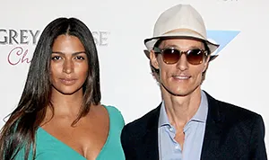 1356834271_matthew mcconaughey camila alves gives birth_3