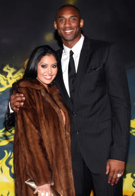 1358018187_kobe bryant g