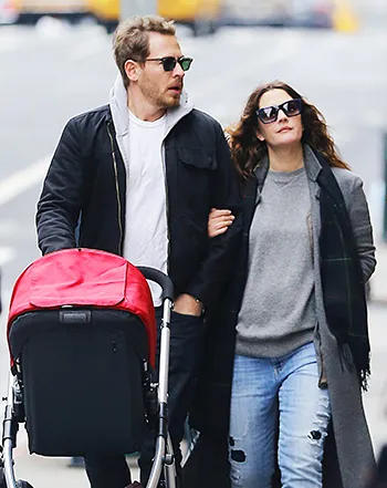 1358109502_dreww barrymore will kopelman olive_2