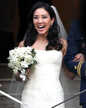 1358785646_michelle kwan wedding 350