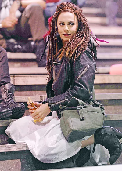 1358787229_11 melanie chisholm 560