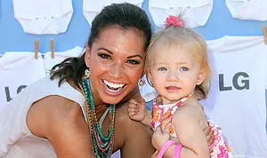 1359577695_melissa rycroft ava 300