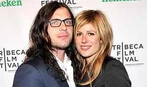 1360611194_nathan followill jessie baylin 300