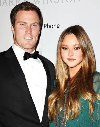 1360702952_james bailey devon aoki 441