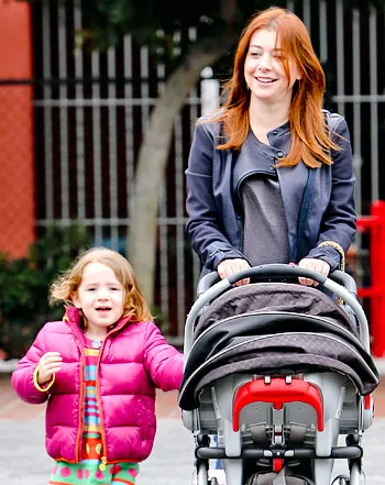 1361306238_satyana alyson hannigan 350