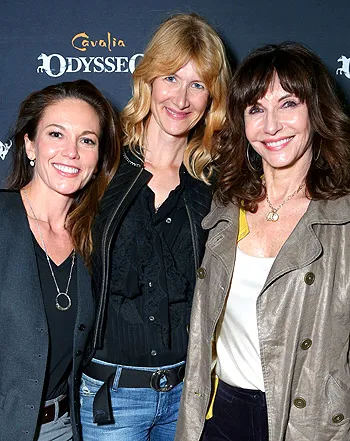 1362067856_diane lane laura dern mary steenberg 441