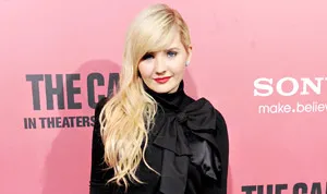 1362602812_abigail breslin 178