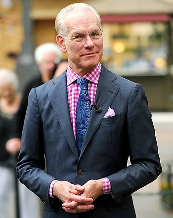 1363186952_tim gunn 441