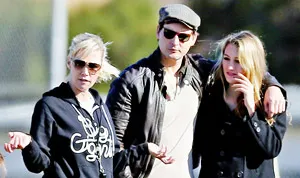 1363189888_jennie garth peter facinelli 178
