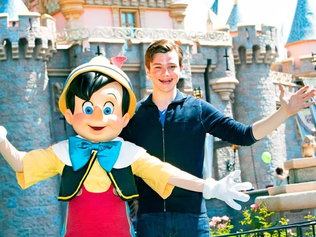 1363715355_102588636_chris colfer celebs at disney 560 16