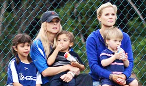 1363895713_elin nordegren josefin nordegren charlie woods sam wood 178
