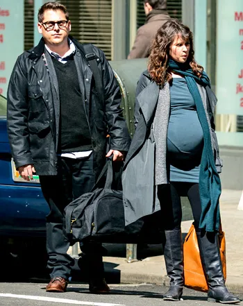 1363897040_164223483_felicity jones jonah hill 441