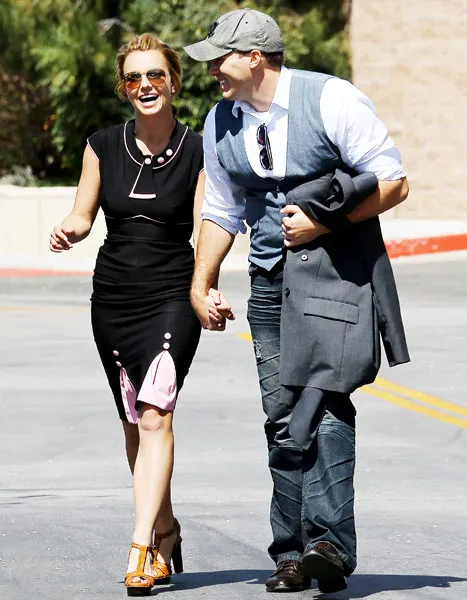 1363986534_britney spears david lucado lg