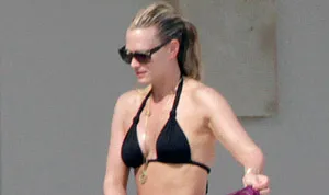 1364822611_molly sims bikini 300