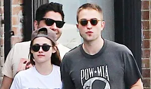 1365176461_robert pattinson kristen stewart 178