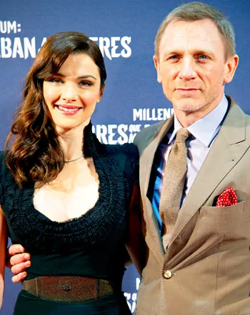 1365179563_136421229_daniel craig rachel weisz 441
